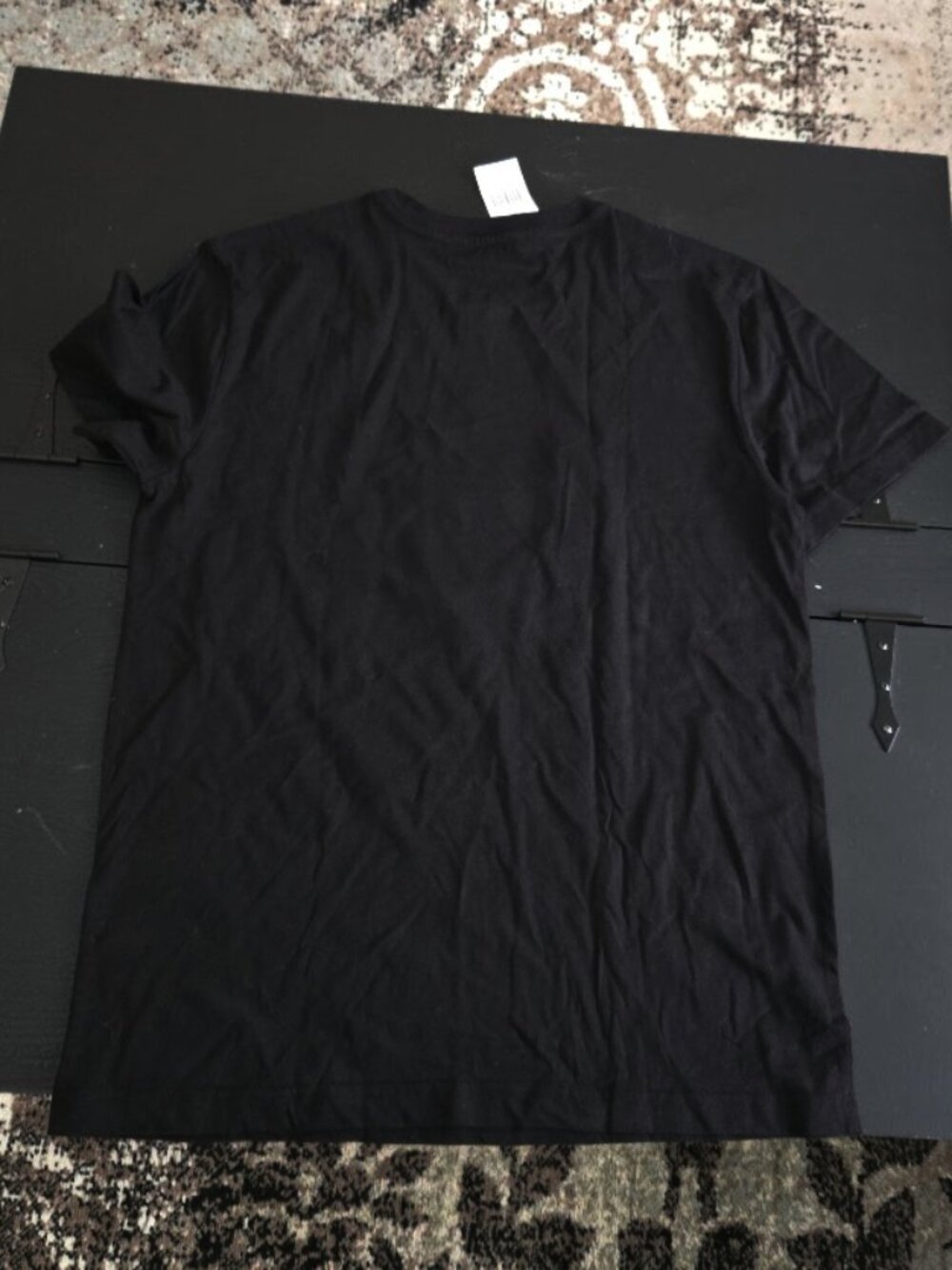 NWT Peanuts sz med Its the Great Pumpkin Charlie Brown black short sleeved shirt - Picture 2 of 4